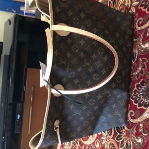 Louis Vuitton -Never Full Bag - New with tags
